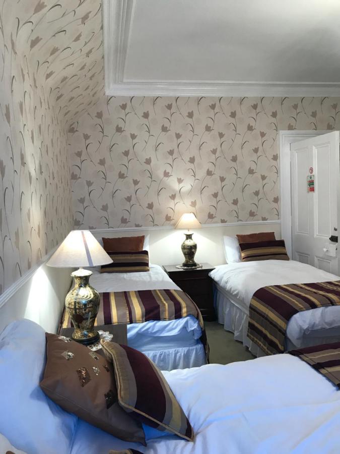 The Old Manse B&B Dufftown Room photo